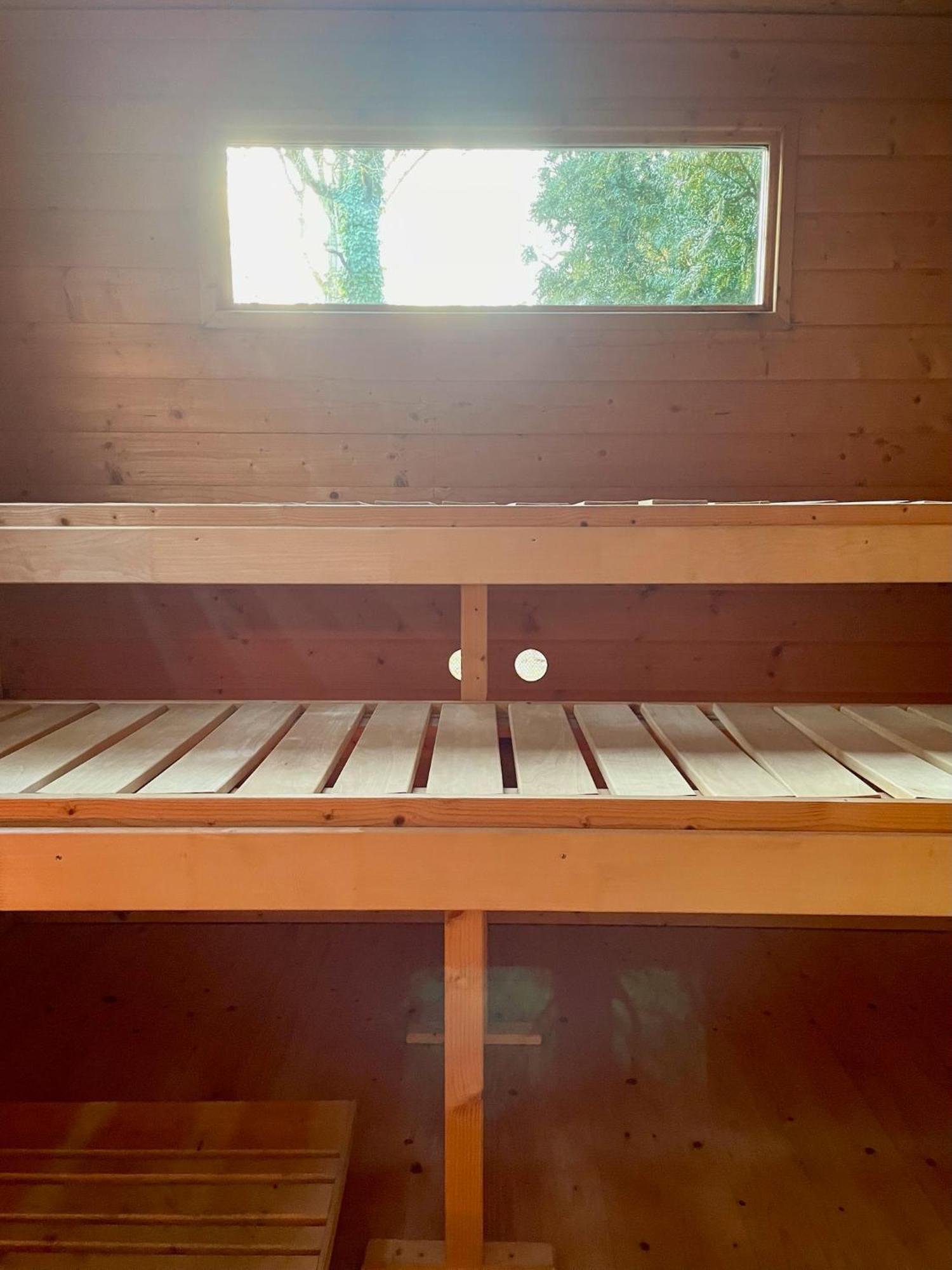 Modernes Holzhaus Im Skandinavischen Stil Mit Sauna, Garten Und 2 Katzen ノルダーシュテット エクステリア 写真