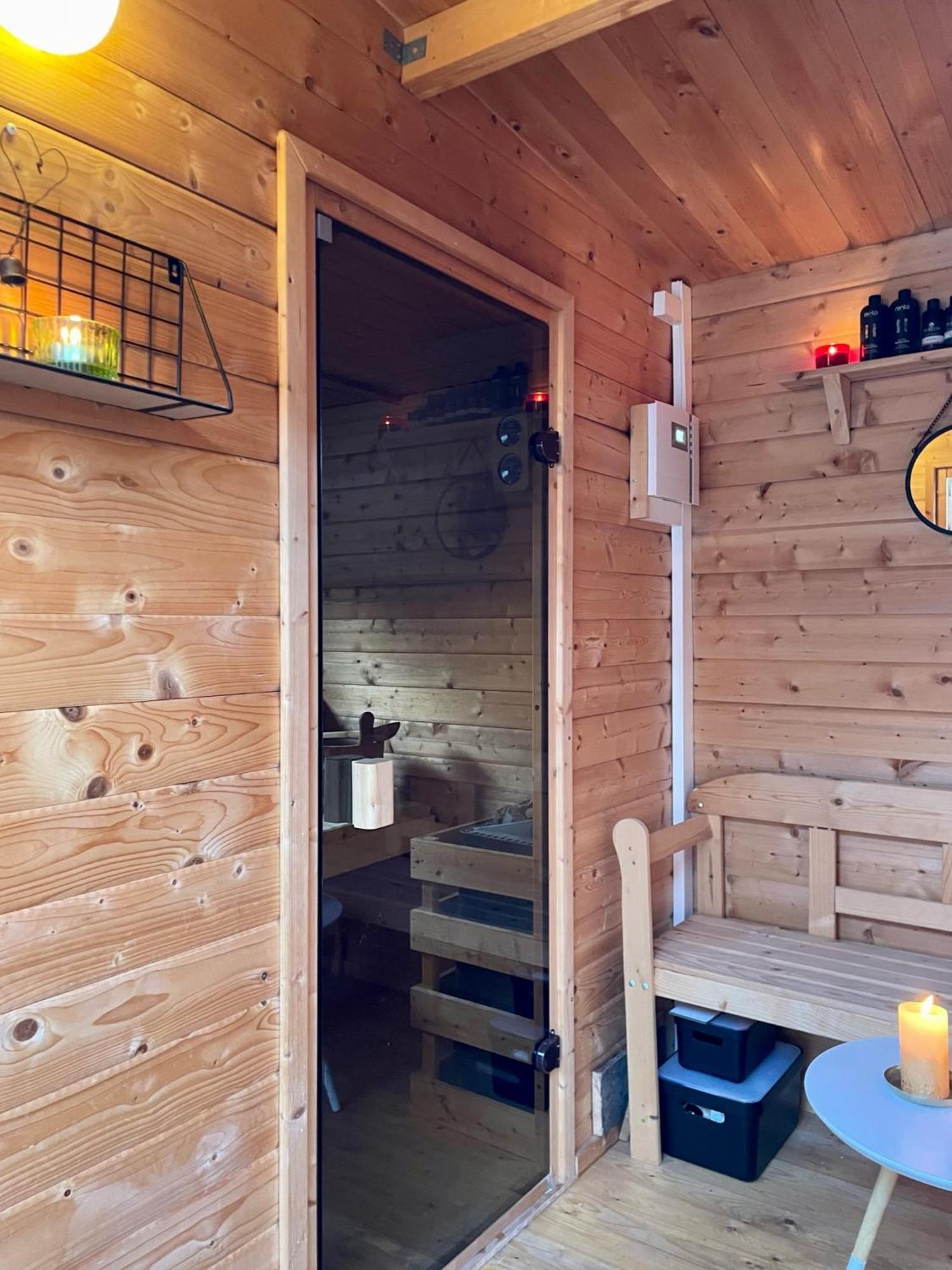 Modernes Holzhaus Im Skandinavischen Stil Mit Sauna, Garten Und 2 Katzen ノルダーシュテット エクステリア 写真