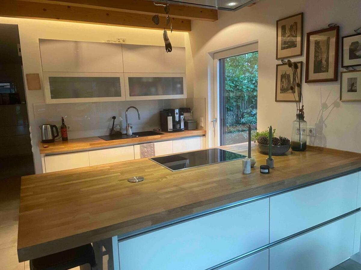 Modernes Holzhaus Im Skandinavischen Stil Mit Sauna, Garten Und 2 Katzen ノルダーシュテット エクステリア 写真